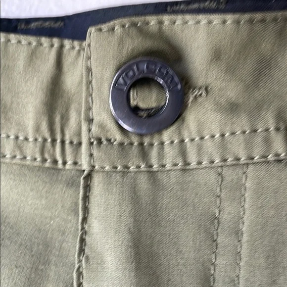 NWOT Volcom Men's Regular Frickin Cross Shred 20" Short Size 28 - Picture 4 of 9